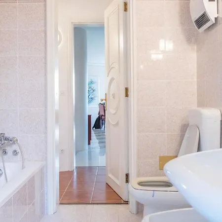 Villa Alberi With Pool