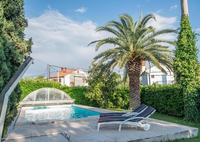 Alberi With Pool Savudrija